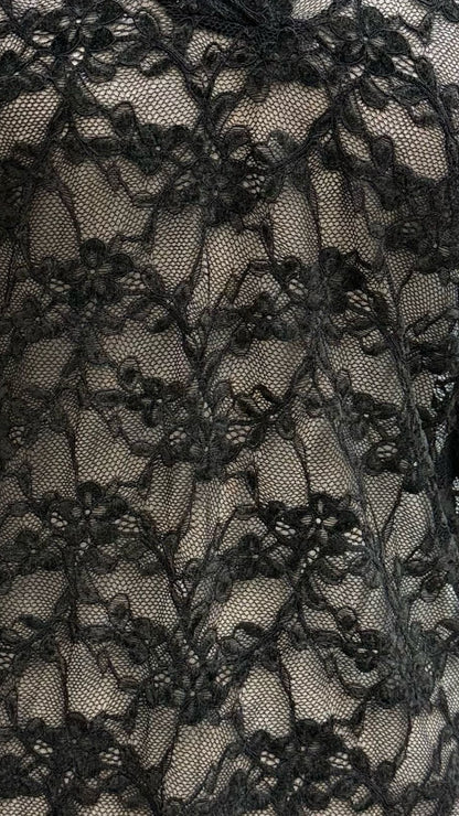 MIRA Haut dentelle
