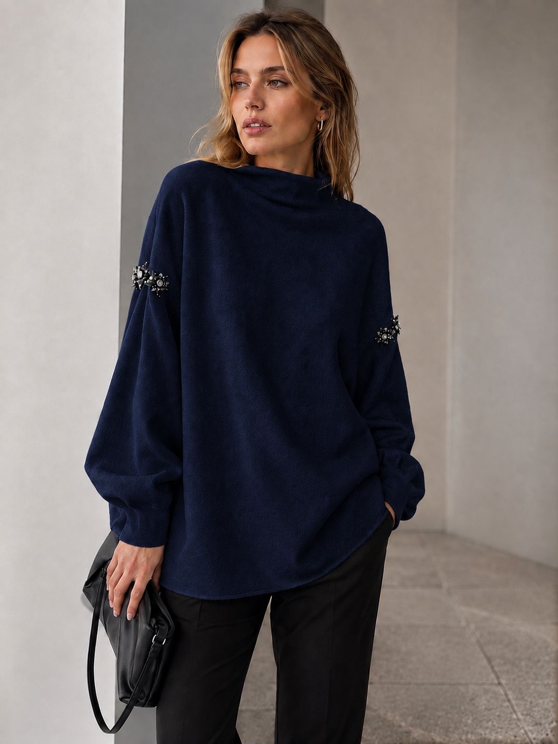 LEIA Pull tunique bijoux