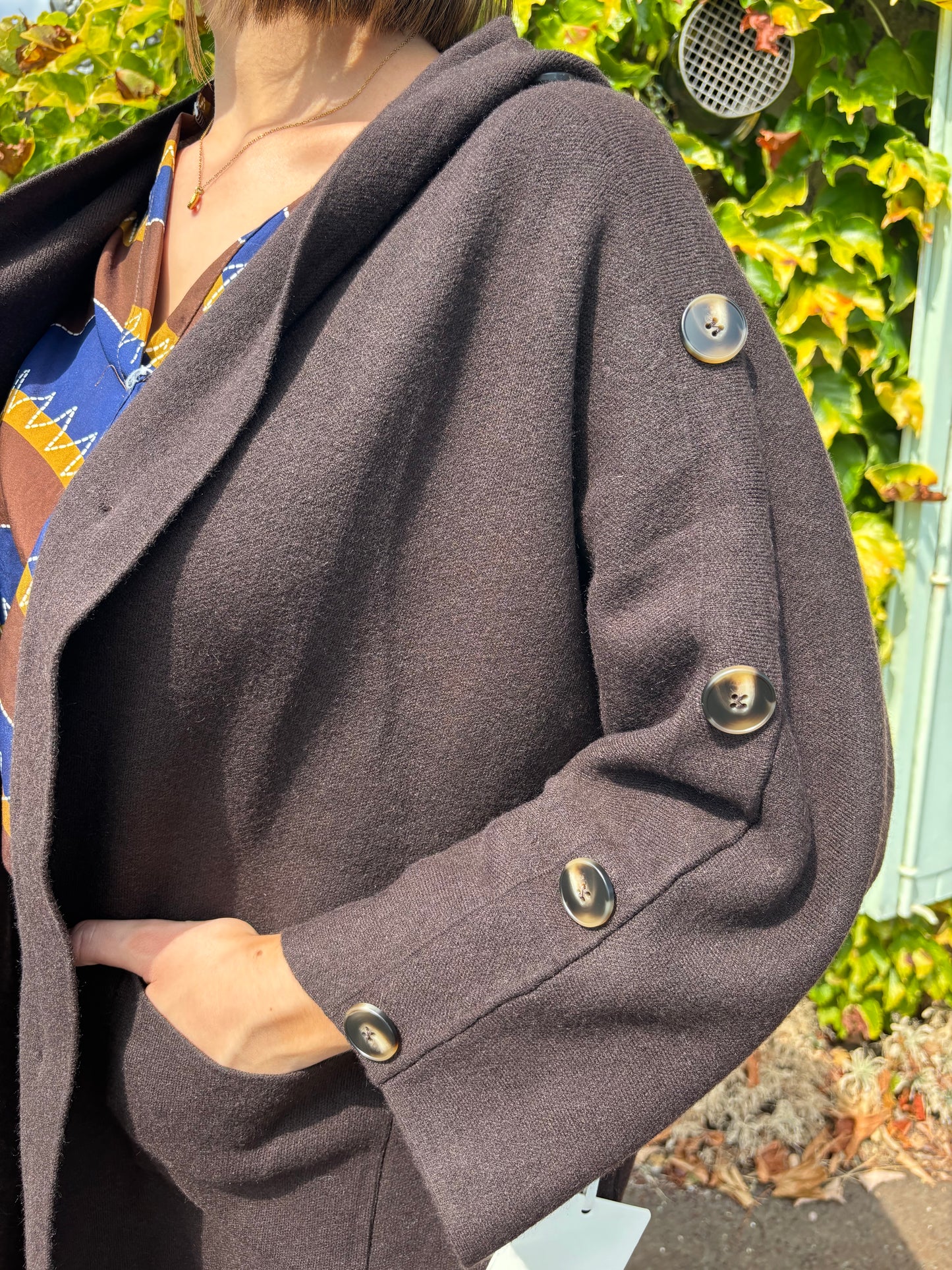 INÈS veste longue manche 3/4 boutonnée