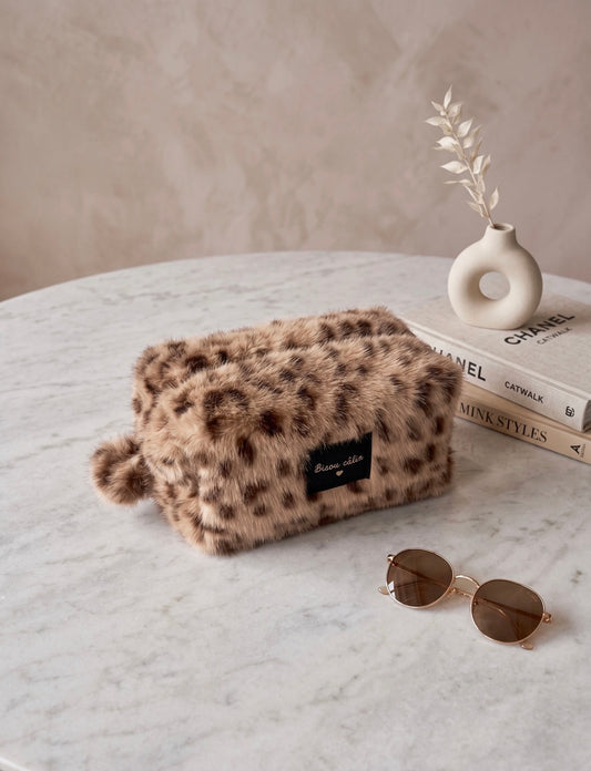 TROUSSE EN FOURRURE MODELE 2