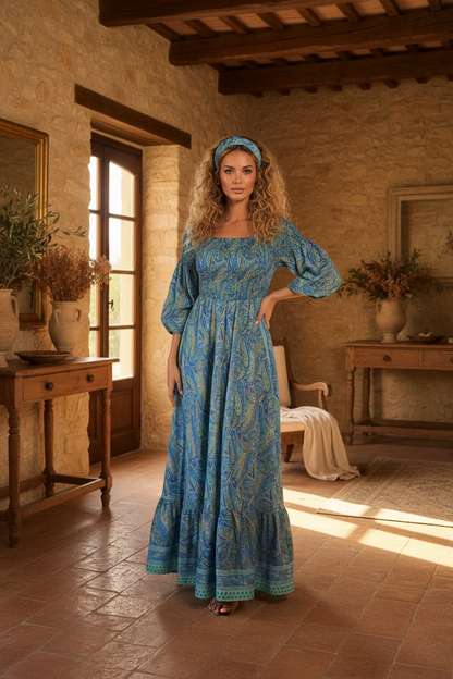 677 Robe en soie épaule