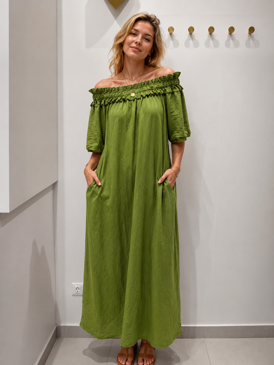 698 robe longue épaule