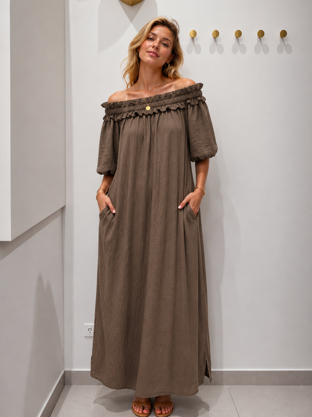 698 robe longue épaule