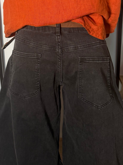 RONY Jean bouton avec sa ceinture