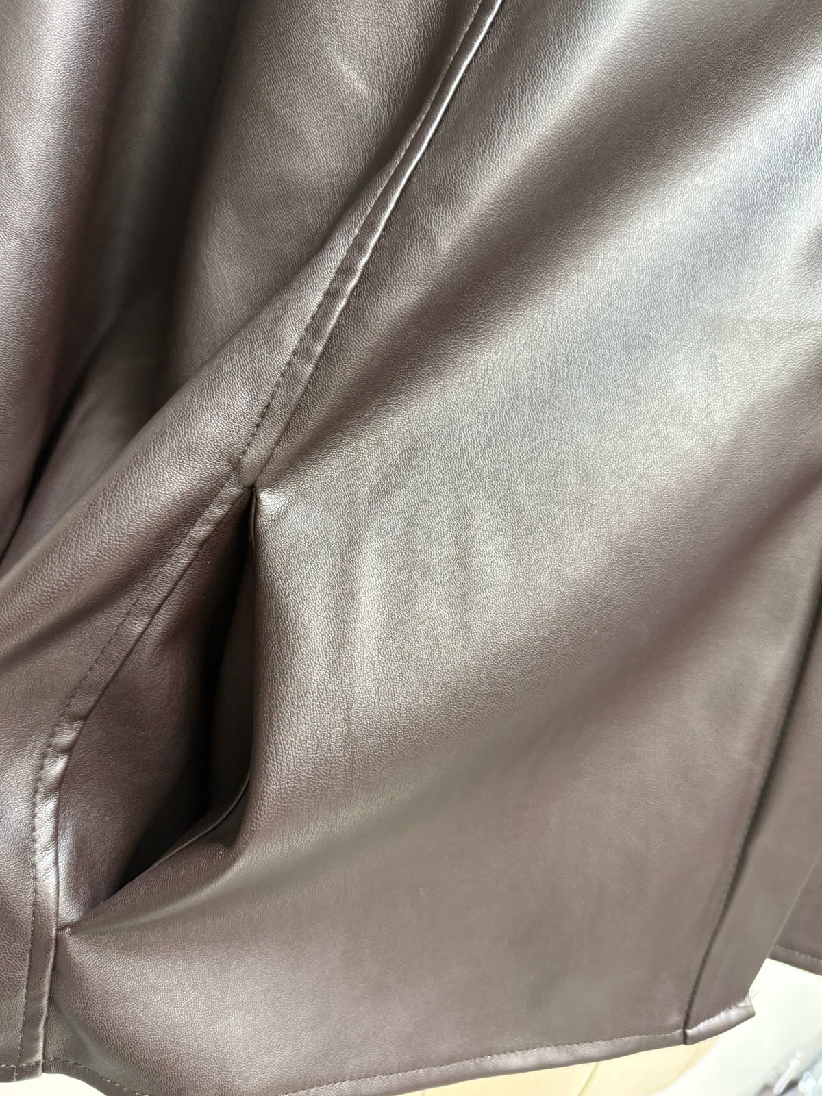 CLAUDIA veste simili cuir manche BALOON